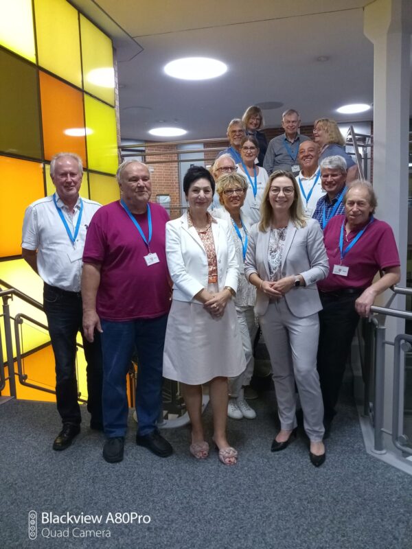Gemeinsamer Besuch im Niedersächsischen Landtag im Juni 2023